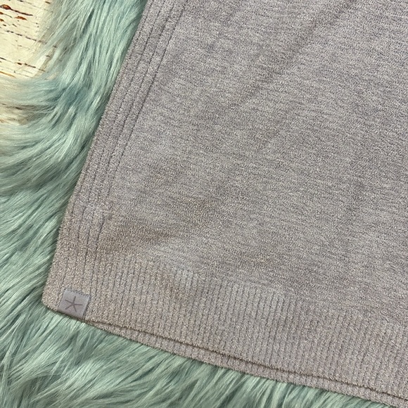 Barefoot Dreams Women’s CozyChic Ultra Lite V Neck Pullover Sweater Lilac - Picture 8 of 9